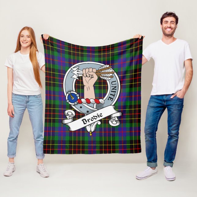 Couverture Polaire Clan de chasse Brodie Badge Tartan Plaid (En situation)