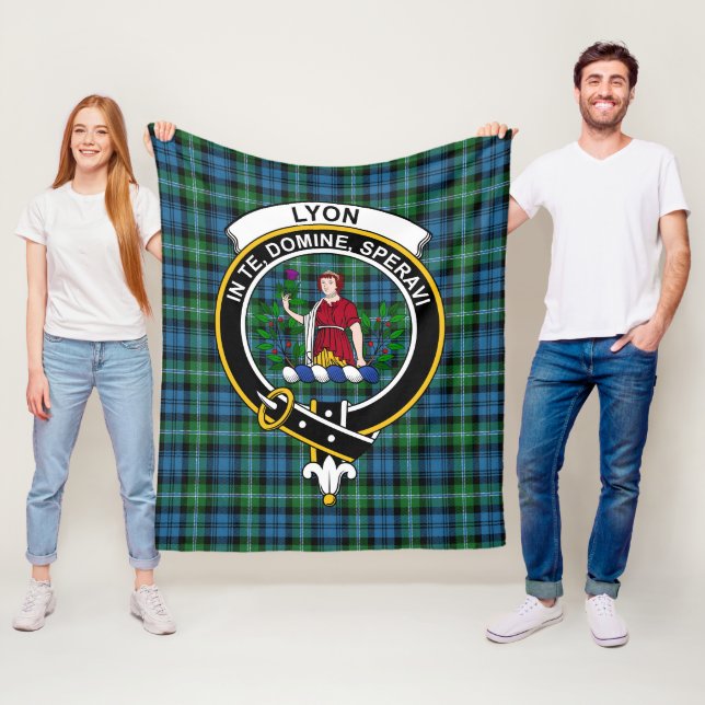 Couverture Polaire Clan Lyon Chasse Tartan Plaid (En situation)