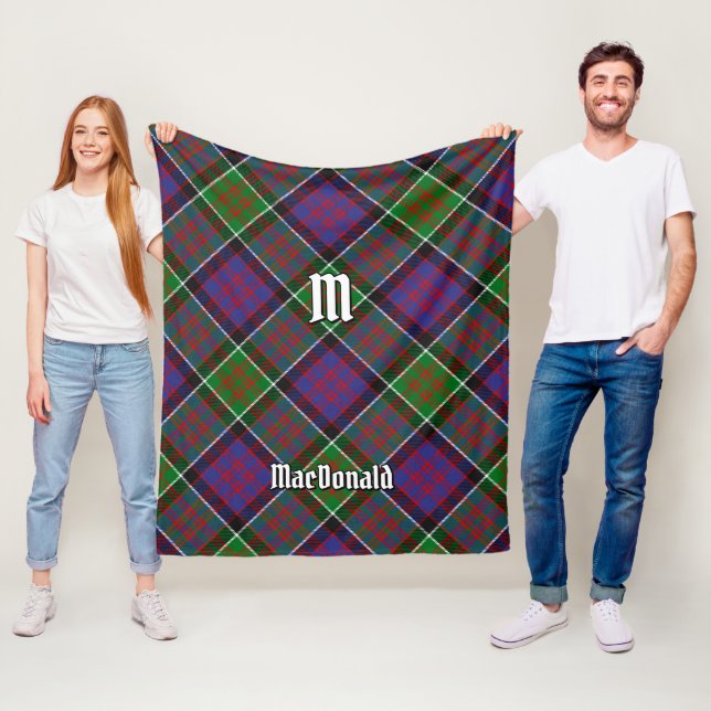 Couverture Polaire Clan MacDonald de Clanranald Tartan Fleece Blanket (En situation)