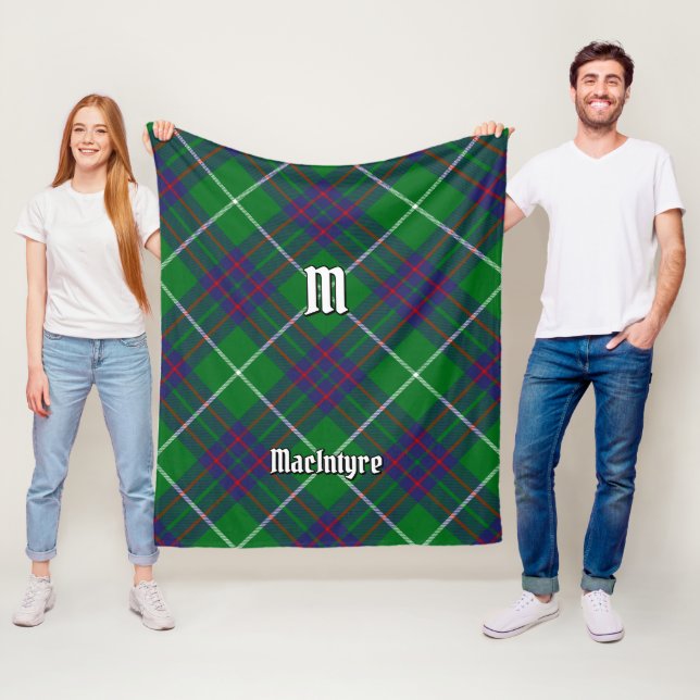 Couverture Polaire Clan MacIntyre Chasse Tartan Fleece Blanket (En situation)
