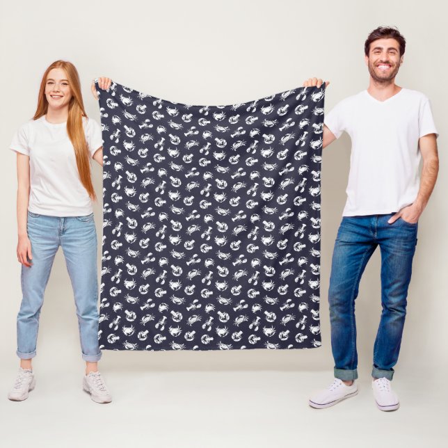 Couverture Polaire Crabe et homard bleu et blanc de minuit Cosy (En situation)