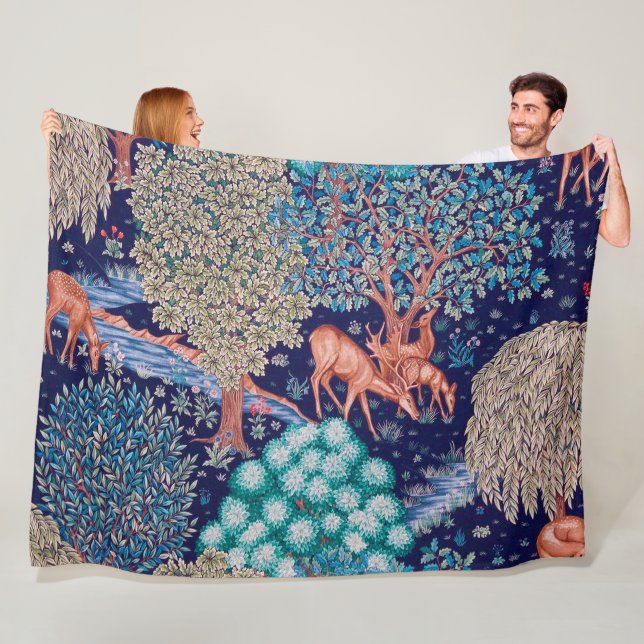 Couverture Polaire Deers dans The Forest, William Morris (En situation)