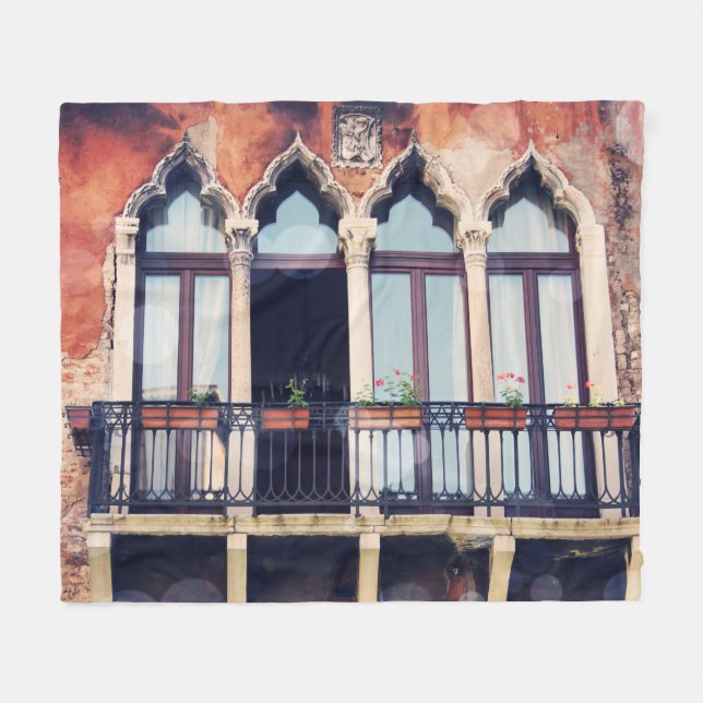 Couverture Polaire Destinations | Bâtiment rustique de Venise (Devant (Horizontal))