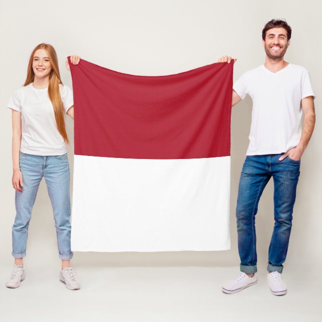 Couverture Polaire Drapeau de Monaco (En situation)