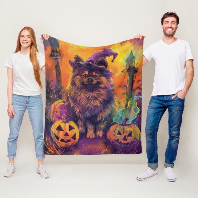 Couverture Polaire Éffrayant Keeshond Chien Halloween sorcière et Cit (En situation)