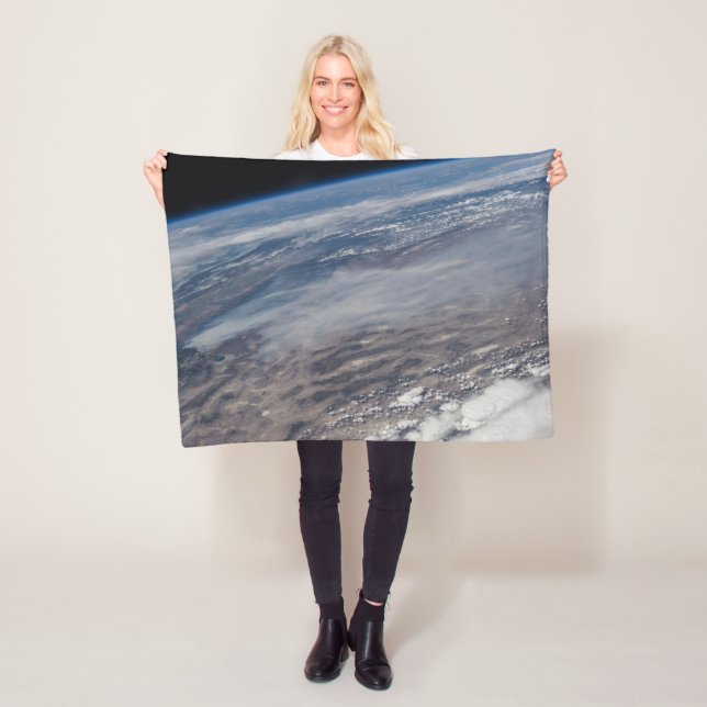 Couverture Polaire Feu Autour Du Parc National De Yosemite. (En situation)