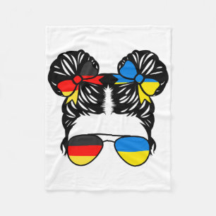 Couverture Polaire Fille moitié allemande moitié ukrainienne Allemagn