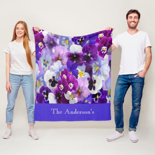 Couverture Polaire Fleur florale bleu violet blanc personnalisé (En situation)