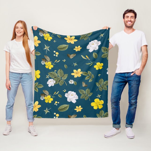 Couverture Polaire Fleurs jaunes et roses blanches (En situation)