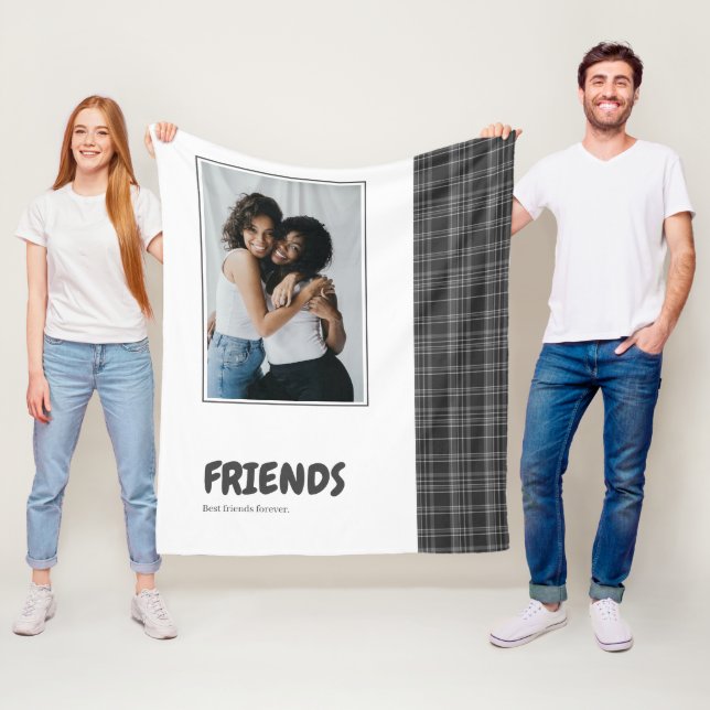 Couverture Polaire Friends Fun Personnalisé Grey Tartan (En situation)