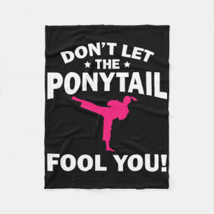 Couverture Polaire Funny Girl Karate Design Kids Women Kickboxing Bla