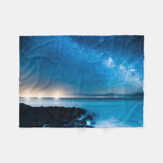 Couverture Polaire Galaxie de manière laiteuse au-dessus des bateaux (Devant (Horizontal))