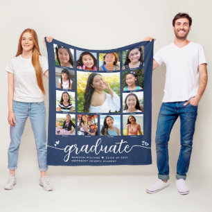 Couverture Polaire Graduation Marine K-12 Modern Script Photo Collage