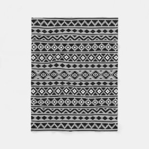 Couverture Polaire Gris blanc noir du motif II aztèque d'essence