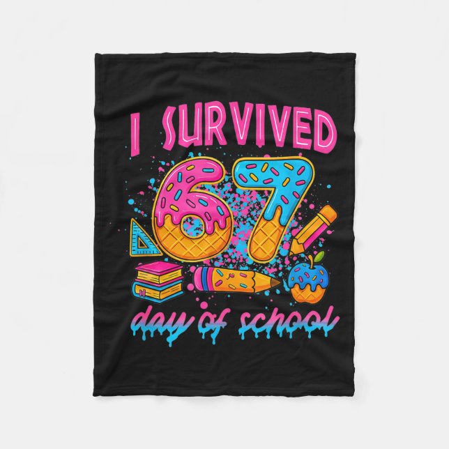 Couverture Polaire I Survived 67 Days Of School Funny Meme Ice Cream  (Devant)