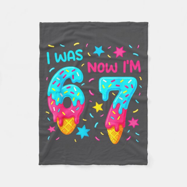 Couverture Polaire I Was 6 Now I'm 7 67 Birthday Baseball Drip 7 Year (Devant)