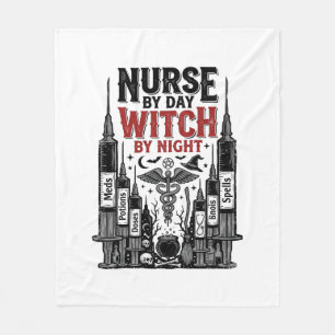 Couverture Polaire Infirmière le jour sorcière la nuit Design Hallowe