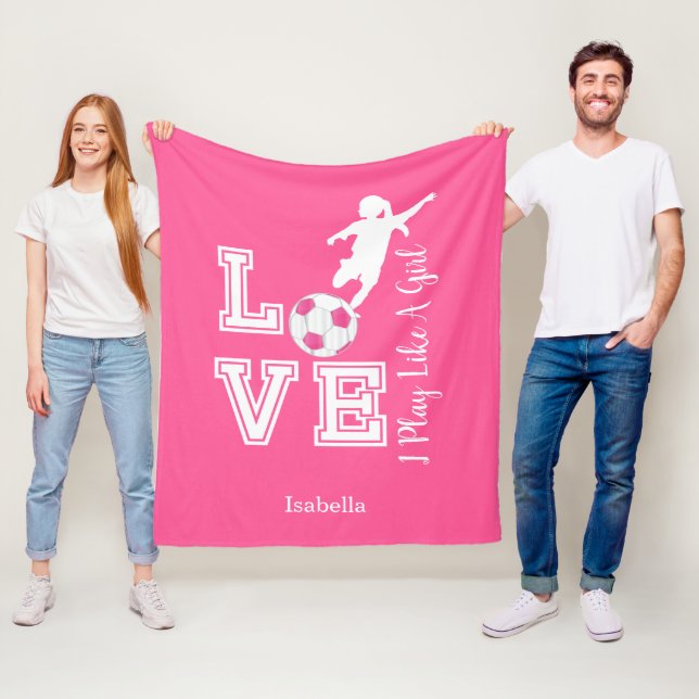 Couverture Polaire Je Joue Comme Une Fille - Football Rose (En situation)
