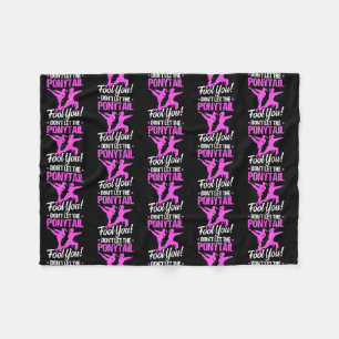 Couverture Polaire Karate Female Ne laissez pas les filles Karate
