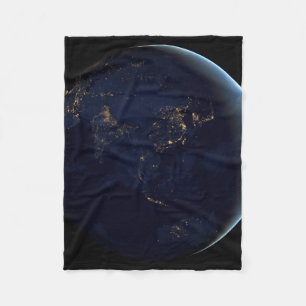Couverture Polaire La Terre s'illumine la nuit en Asie et en Australi