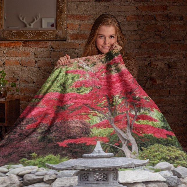 Couverture Polaire Lanterne de l'étang japonais et photo Feuille roug (In Situ)