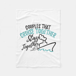 Couverture Polaire Les couples qui font une croisière ensemble resten