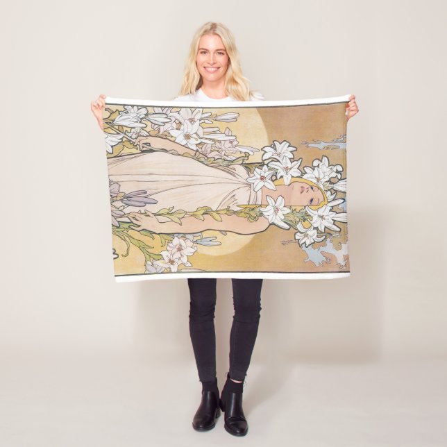 Couverture Polaire Lily (Quatre Fleurs), Alphonse Mucha (En situation)