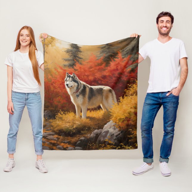 Couverture Polaire Malamute en Alaska à l'automne Feuilles automne in (En situation)