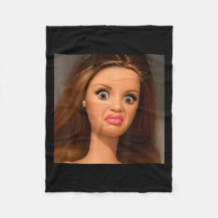Couverture Polaire Meme de visage de poupée drôle dégoûtant