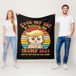 Couverture Polaire Même mon chat attend l'habillement Trump 2024