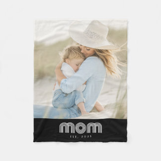 Couverture Polaire Mom Established Black Modern Retro Script Photo