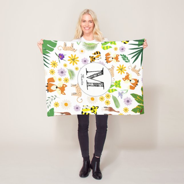 Couverture Polaire Monogramme adorable safari motif raccoons blanc (En situation)