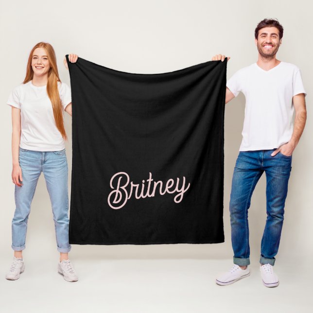 Couverture Polaire Monogramme et nom rose pâle moderne (En situation)