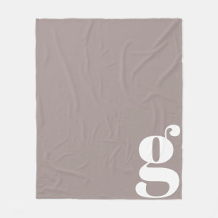 Couverture Polaire Monogramme Moderne Lettre Initiale Taupe Rustique