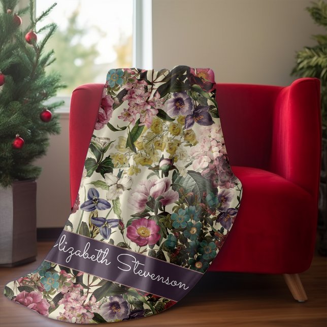 Couverture Polaire monogramme motif rose vintage (Créateur téléchargé)