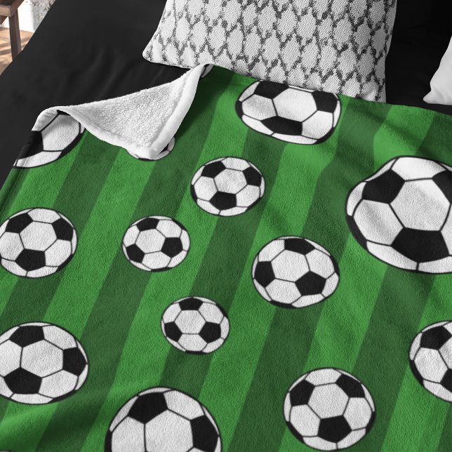 Couverture Polaire Motif de balle de football pour enfants sur les ba (Créateur téléchargé)
