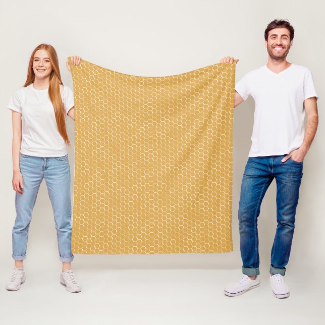 Couverture Polaire Motif d'or de nid d'abeilles (En situation)