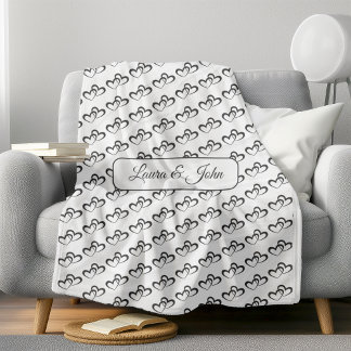 Couverture Polaire Motif double coeur personnalisé Nom personnalisé