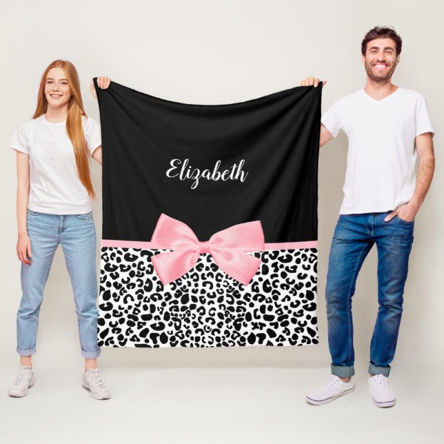 Couverture Polaire Motif Empreinte de léopard noir blanc rose pâle (En situation)