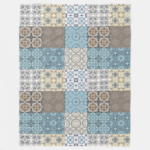Couverture Polaire Motif marocain en carreaux