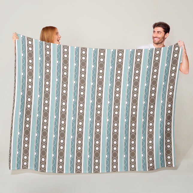 Couverture Polaire Motif trié avec cercles et anneaux style rétro (En situation)