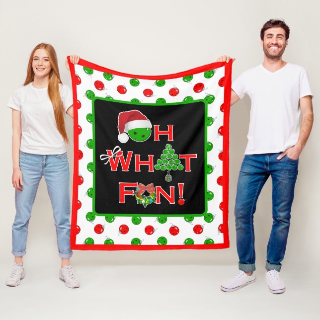 Couverture Polaire Oh What Fun Christmas Pickleball Rouge et Vert (En situation)
