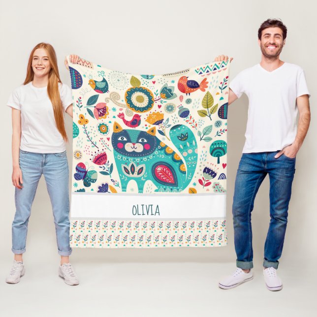 Couverture Polaire OLIVIA - Filles Nom Cadeau - COZY Folk Art CAT (En situation)