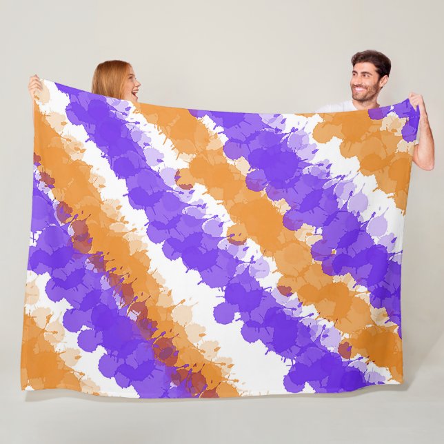 Couverture Polaire Orange et violet brillant (En situation)