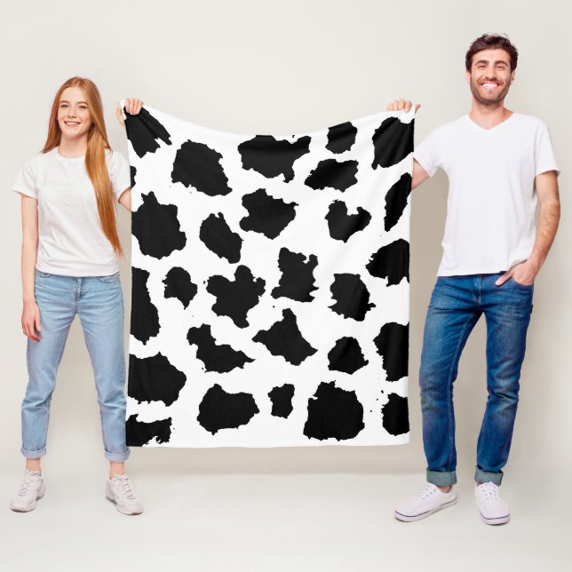 Couverture Polaire Peau de vache Motif noir et blanc (En situation)