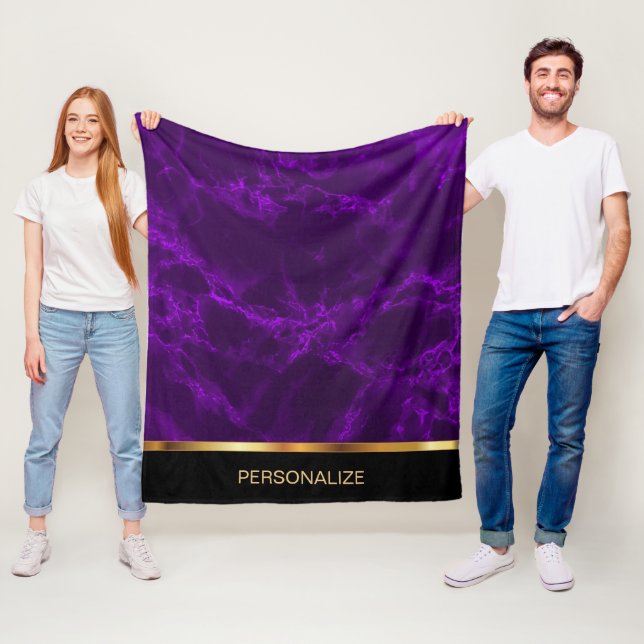 Couverture Polaire Personnalisez Marbre et or violet profond (En situation)