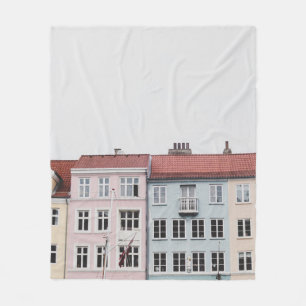 COUVERTURE POLAIRE PERSONNE PRENANT LA PHOTO DES STRUCTURES