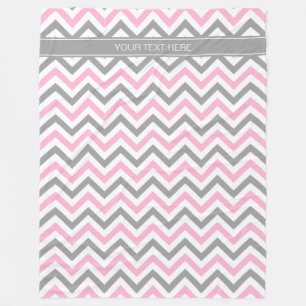Couverture Polaire Pink Dk Gray White LG Chevron Gray Name Monogram