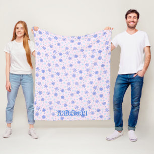 Couverture Polaire Pink Pastel Pink Snowflakes Élégant Nom personnali