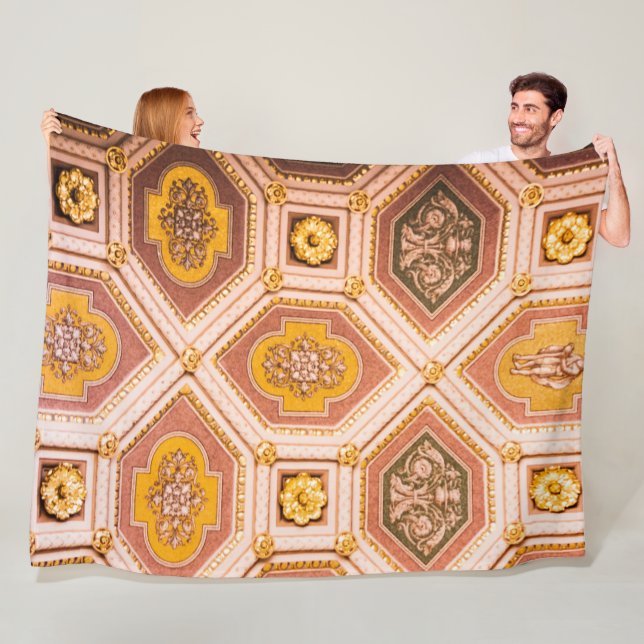 Couverture Polaire Plafond hongrois rose jaune (En situation)